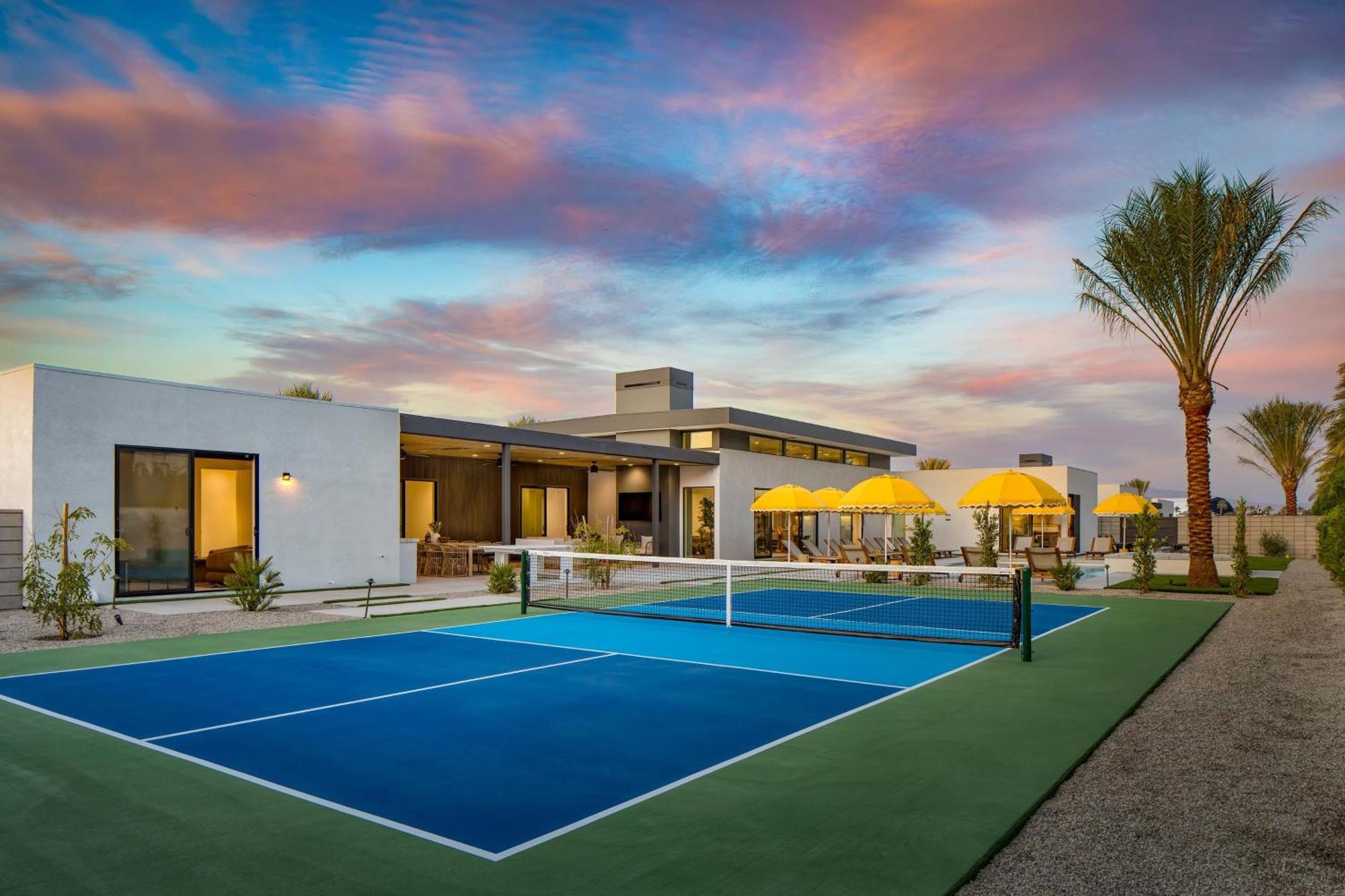 Polo Villa Aura 2 Homes Pickleball Putting Green Sleeps 32 La Quinta Buitenkant foto