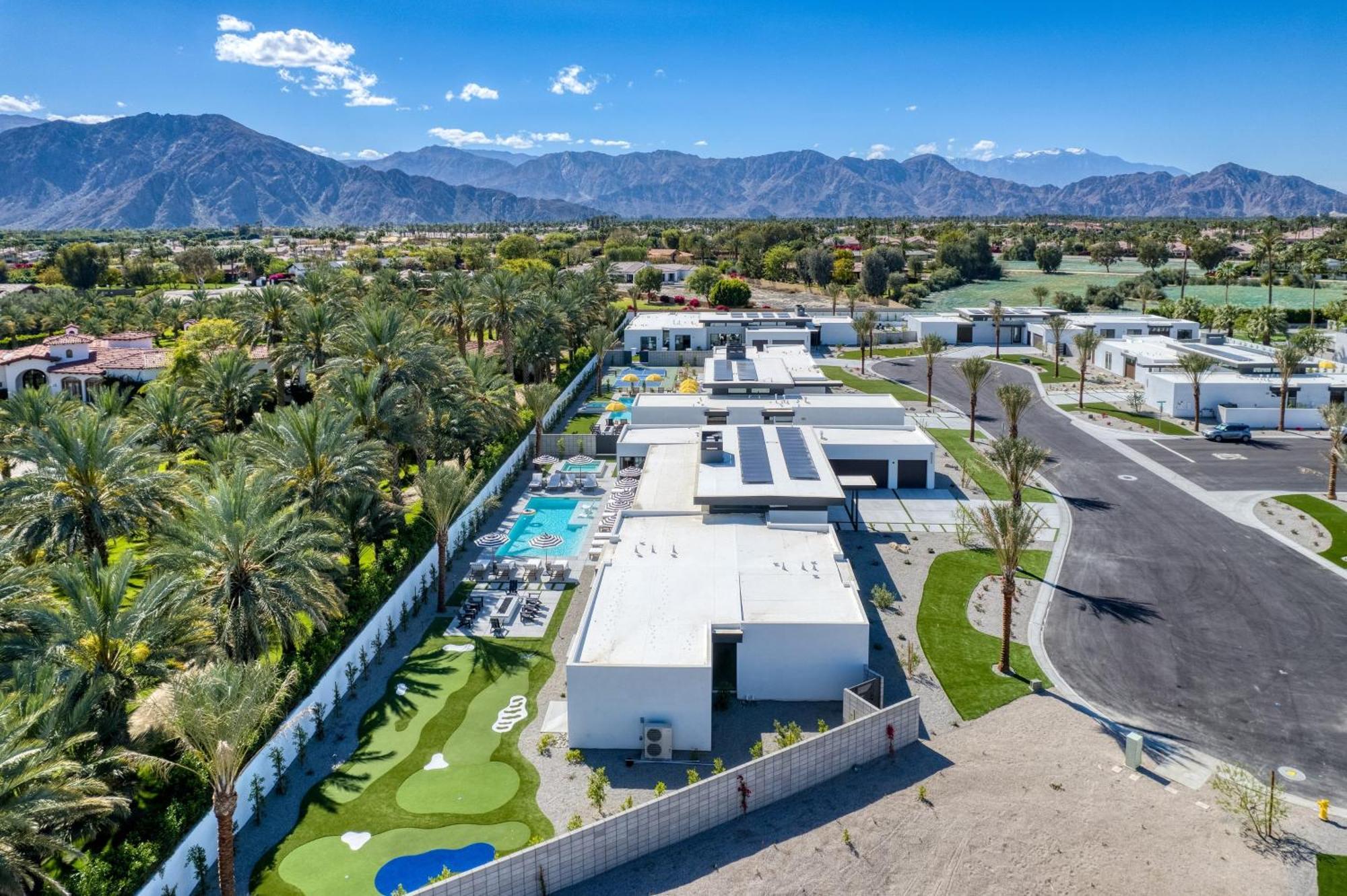 Polo Villa Aura 2 Homes Pickleball Putting Green Sleeps 32 La Quinta Buitenkant foto